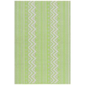 Beliani - Indoor Outdoor Patio Area Rug 120 x 180 cm Green Synthetic Weave Nagpur
