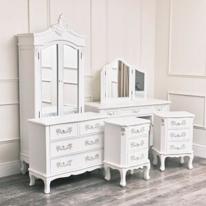 MELODY MAISON Antique White Closet, Dressing Table Set, Chest of Drawers & Pair of Bedside Tables - Pays Blanc Range - Antique White