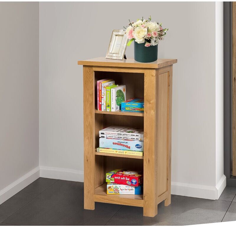 Hallowood Furniture - Waverly Oak Small Bookcase in Light Oak, 3 Shelf Storage Bookshelf, Solid Wooden Storage Unit, Low Book Shelf, Shelving Unit