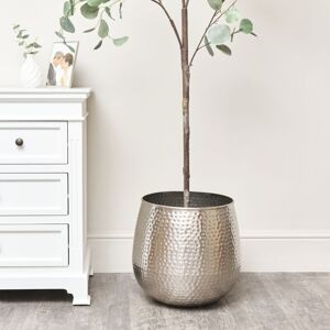 MELODY MAISON Large Silver Hammered Metal Planter - Silver