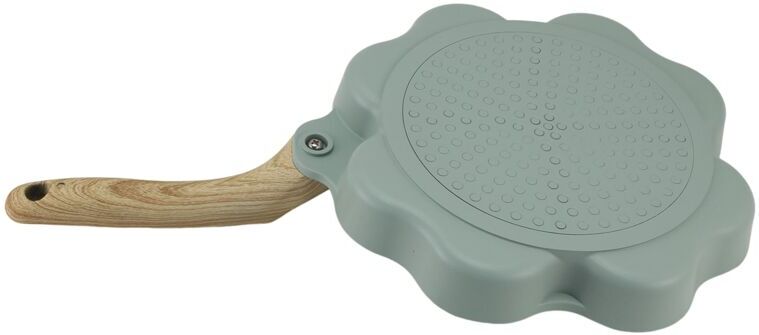 TLILY Heart Shape 4 Egg Frying Pan Four Leaf Nonstick Ceramic Mini Poacher Non Stick Aluminum Skillet Green