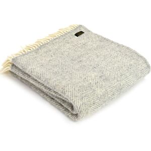 Tweedmill Textiles - Tweedmill Luxury Throw Blanket - 100% Pure New Wool - Lifestyle fishbone (silver grey) - Grey