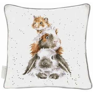 Wrendale Designs - Piggy In The Middle Cushion