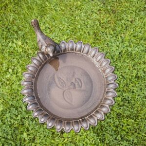 Berkfield Home - hi Cast Iron Bird Bath/Drink Tray Brown