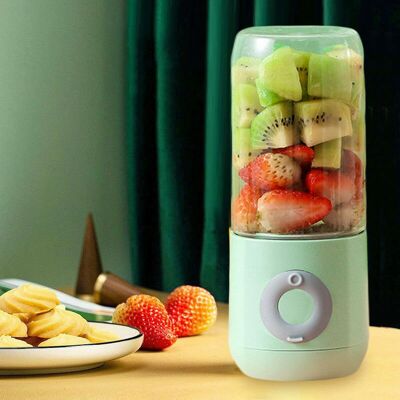Soleil - Juice Machine,Portable Electric Juicer,Smoothie Blender,6 Knives,Mini Blender,USB Rechargeable,500ML,Green Soleil - Juice Machine,Portable Electric Juicer,Smoothie Blender,6 Knives,Mini Blender,USB Rechargeable,500ML,Green