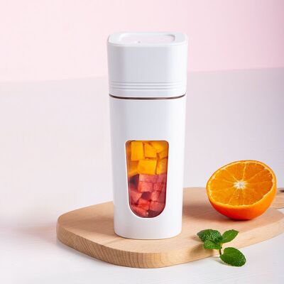 OEM Juice Maker, Home Mini Juicer Small Portable Electric Juicer Cup Rechargeable White OEM Juice Maker, Home Mini Juicer Small Portable Electric Juicer Cup Rechargeable White