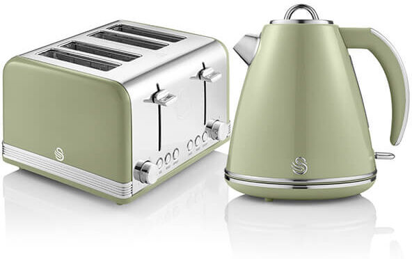 Swan - Retro Green Kettle and 4 Slice Toaster Set