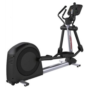 Life Fitness Activate Series Cross Trainer