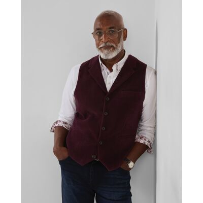 Joe Browns Opulent Waistcoat - Merlot Merlot 38 male Joe Browns Opulent Waistcoat - Merlot Merlot 38 male