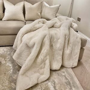 Lili Extra Thick Faux Fur Cream Throw