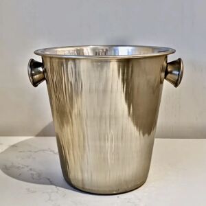 Eschete Brass Hammered Effect Champagne Bucket