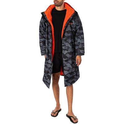 Regatta Waterproof Changing Robe - Grey/Black Camo - Male - Size: XS/S Regatta Waterproof Changing Robe - Grey/Black Camo - Male - Size: XS/S