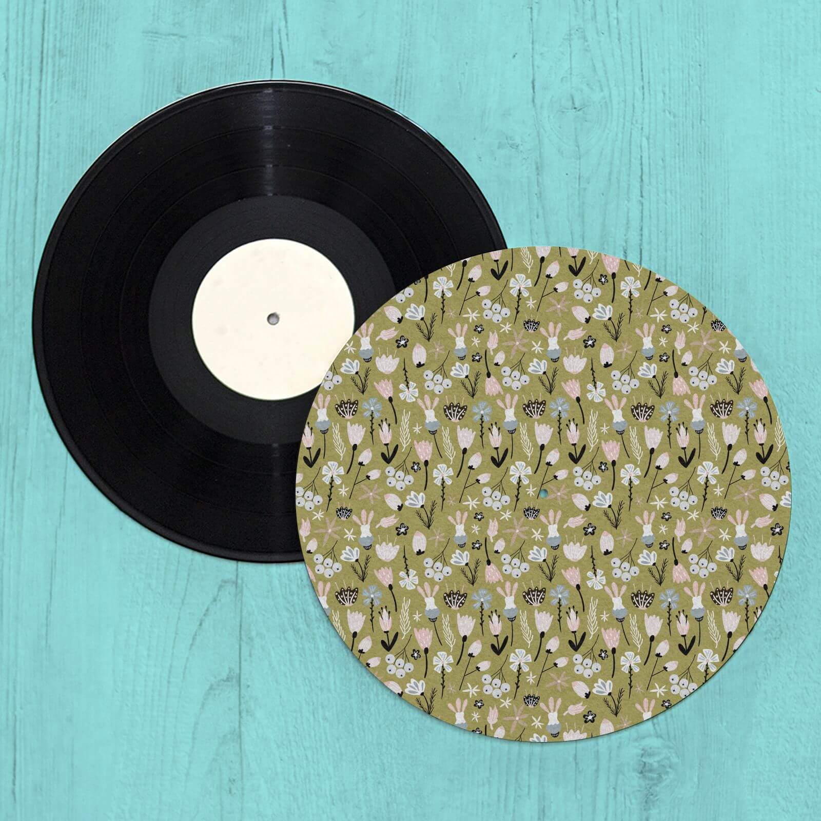 By IWOOT Wild Flowers Turntable Slip Mat