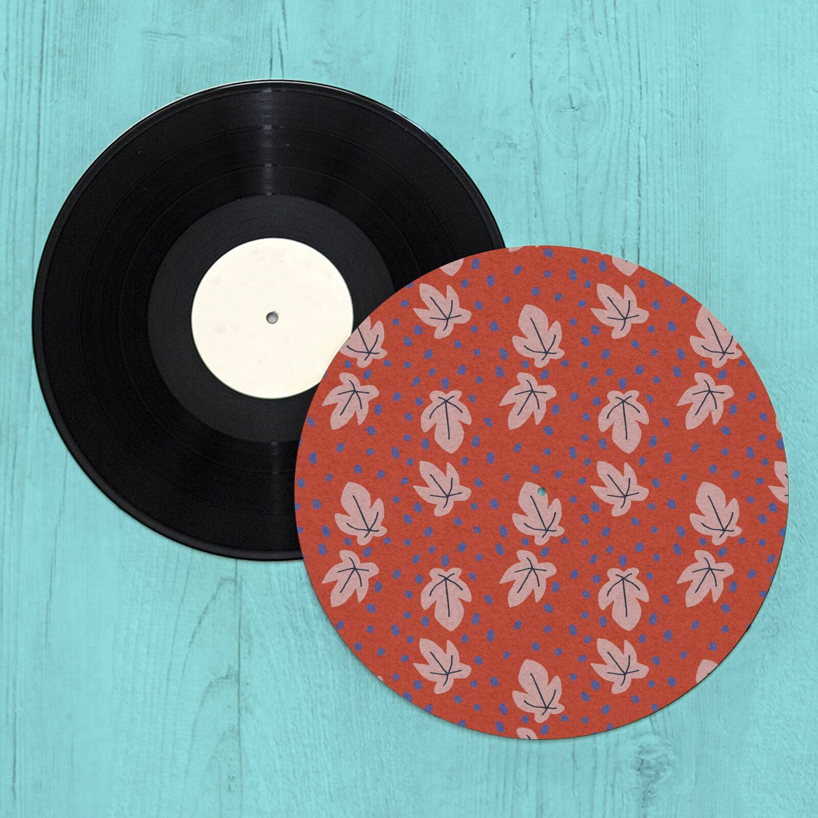 By IWOOT Autumn Leaves Turntable Slip Mat