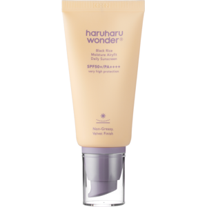 Haruharu Wonder Wonder Black Rice Moisture Airyfit Daily Sunscreen SPF 50+ (50ml) Haruharu Wonder Wonder Black Rice Moisture Airyfit Daily Sunscreen SPF 50+ (50ml)