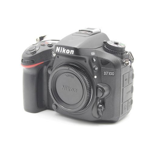 Used Nikon D7100 Digital Camera Body - 21045233