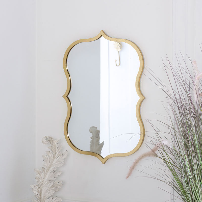 Decorative Gold Wall Mirror 41cm x 60cm Material: Metal / Glass