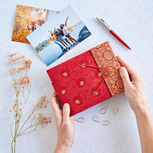 Paper high Small Sari Fabric Photo Album - Red