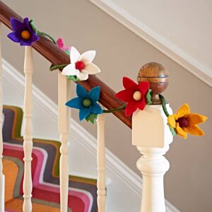 Paper high Multicoloured Felt Flower Creeper