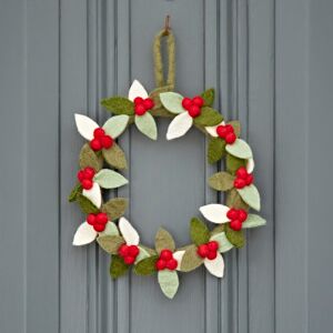 Paper high Felt Berry Christmas Wreath