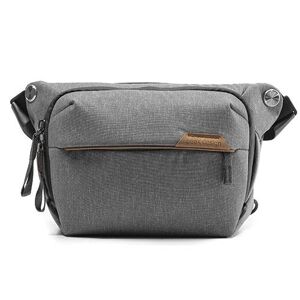 Peak Design Everyday Sling Bag 3L V2 in Ash