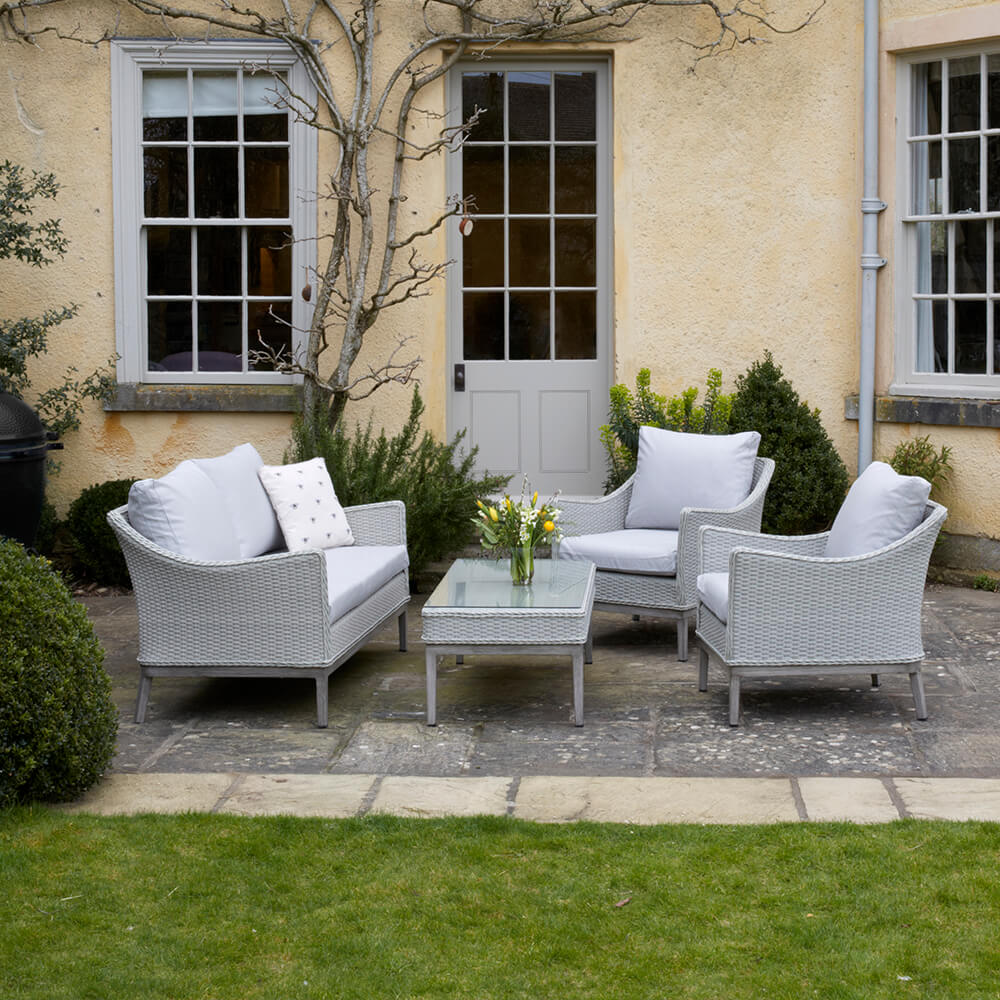 Paxton Classic   Garden Furniture Set