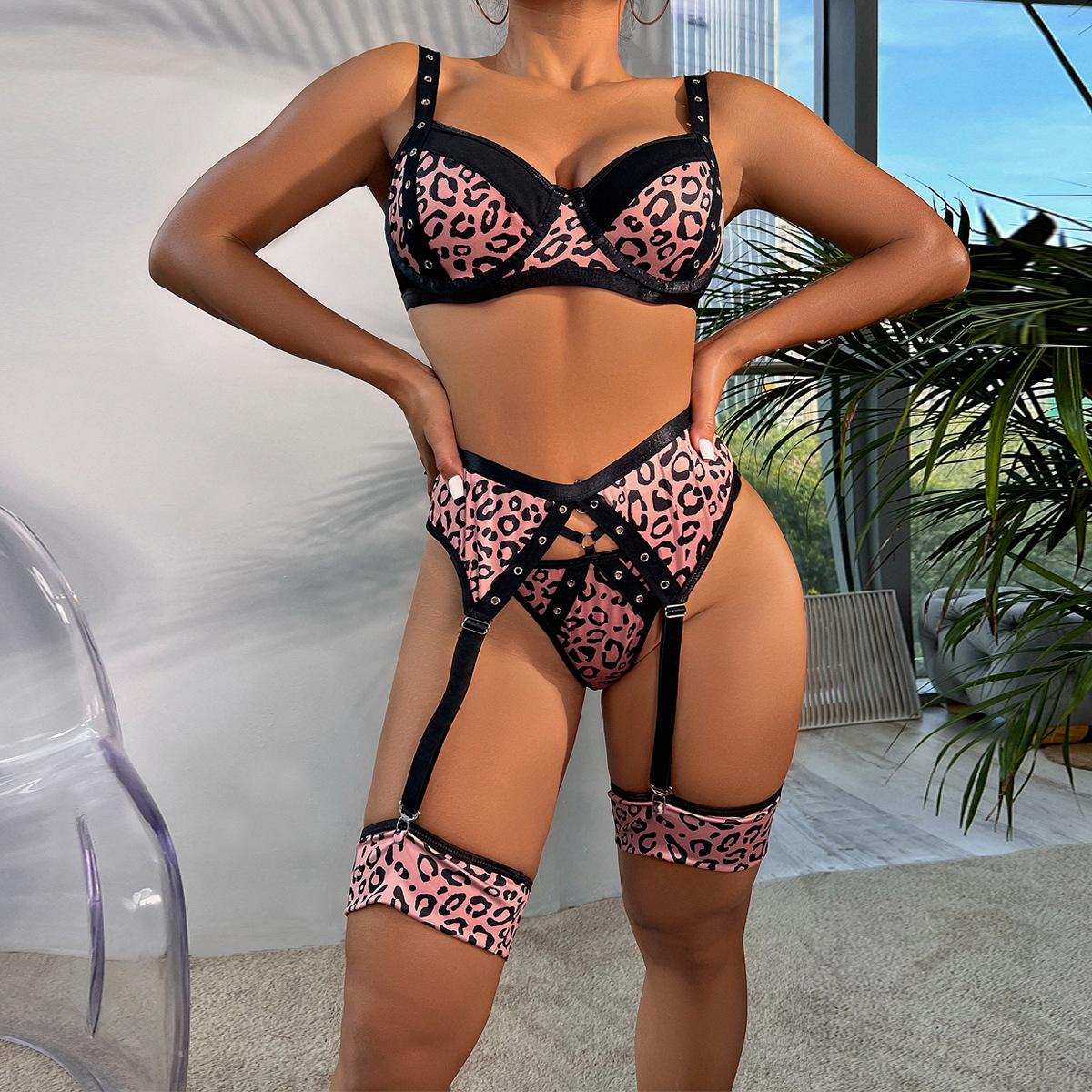 Underwear heaven Erotic Lingerie   Women's Sexy Hollowed Out Leopard Sexy Underwear Five Piece Set