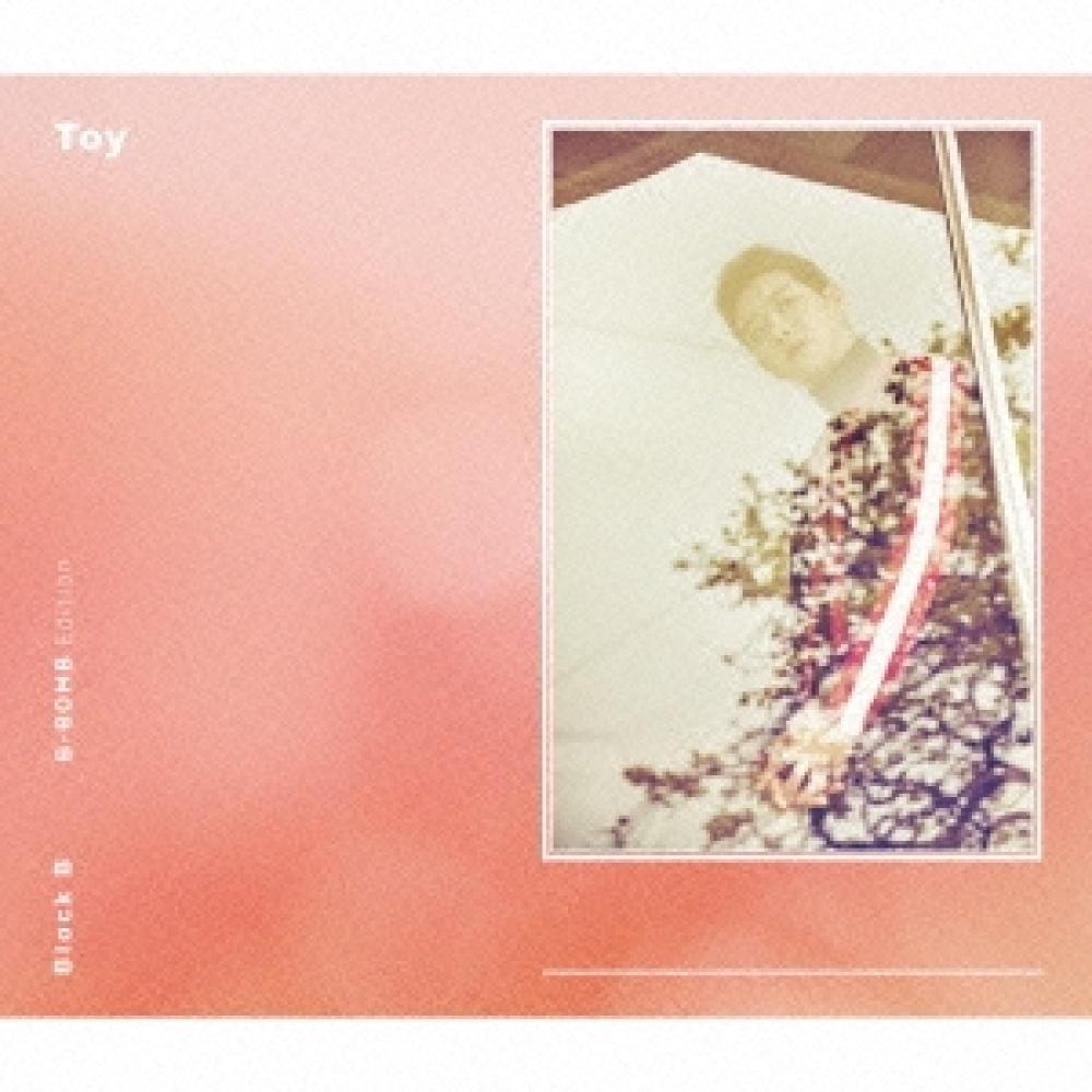 Tower Records JP Toy (Japanese Version) [CD+DVD+Solo Photo Booklet]