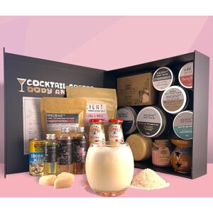 Cocktail Crates Pina Colada Pamper Cocktail Box