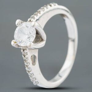 Pre-Owned 9ct White Gold Cubic Zirconia Shoulder Set Solitaire Ring 41102076 Pre-Owned 9ct White Gold Cubic Zirconia Shoulder Set Solitaire Ring 41102076