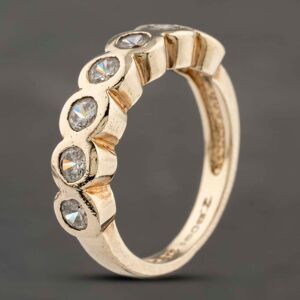Pre-Owned 9ct Yellow Gold Cubic Zirconia Rubover Set Half Eternity Ring 41103303 Pre-Owned 9ct Yellow Gold Cubic Zirconia Rubover Set Half Eternity Ring 41103303