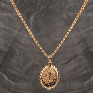 Pre-Owned 9ct Yellow Gold Oval Hand Engraved Locket Pendant & 20 Inch Curb Chain 41142567 Pre-Owned 9ct Yellow Gold Oval Hand Engraved Locket Pendant & 20 Inch Curb Chain 41142567