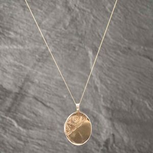 Pre-Owned 9ct Yellow Gold Oval Part-Engraved Locket Pendant & 18 Inch Curb Chain 41142592 Pre-Owned 9ct Yellow Gold Oval Part-Engraved Locket Pendant & 18 Inch Curb Chain 41142592