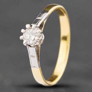 Pre-Owned Vintage White Gold 0.25ct Brilliant Cut Diamond Solitaire Ring 41381211 Pre-Owned Vintage White Gold 0.25ct Brilliant Cut Diamond Solitaire Ring 41381211