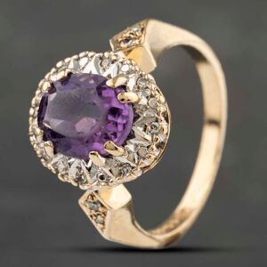 Pre-Owned 9ct Yellow Gold Amethyst & 0.08ct Diamond Oval Cluster Ring 41383137 Pre-Owned 9ct Yellow Gold Amethyst & 0.08ct Diamond Oval Cluster Ring 41383137