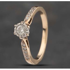 Pre-Owned 9ct Yellow Gold 0.25ct Diamond Shoulder Set Solitaire Ring 41383225 Pre-Owned 9ct Yellow Gold 0.25ct Diamond Shoulder Set Solitaire Ring 41383225