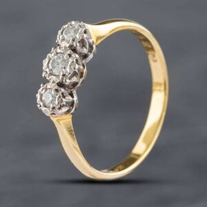 Pre-Owned Vintage Yellow Gold Brilliant Cut Diamond Three Stone Ring 41481249 Pre-Owned Vintage Yellow Gold Brilliant Cut Diamond Three Stone Ring 41481249