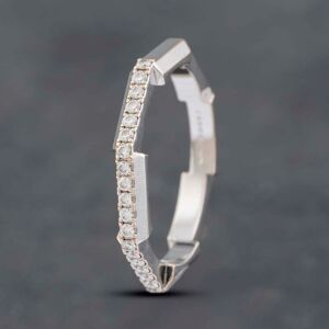 Pre-Owned 18ct White Gold 0.25ct Brilliant Cut Diamond Gucci Half Eternity Ring 41481839 Pre-Owned 18ct White Gold 0.25ct Brilliant Cut Diamond Gucci Half Eternity Ring 41481839