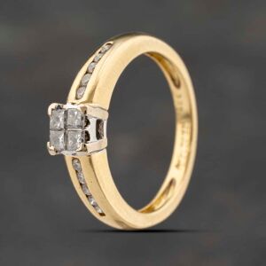 Pre-Owned 18ct Yellow Gold 0.25ct Diamond With Diamond Set Shoulders Four Stone Ring 41482131 Pre-Owned 18ct Yellow Gold 0.25ct Diamond With Diamond Set Shoulders Four Stone Ring 41482131