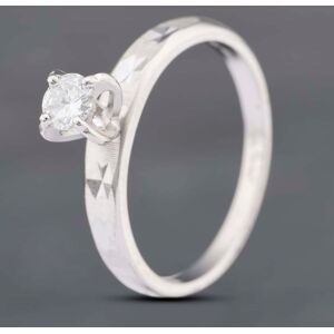 Pre-Owned 9ct White Gold 0.22ct Brilliant Cut Diamond Textured Shoulders Solitaire Ring 43121108 Pre-Owned 9ct White Gold 0.22ct Brilliant Cut Diamond Textured Shoulders Solitaire Ring 43121108