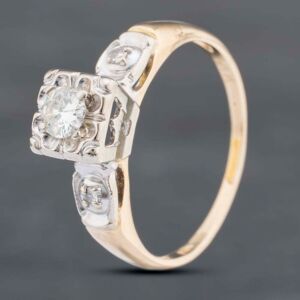 Pre-Owned 9ct Two Colour Gold 0.16ct Brilliant Cut Diamond Solitaire Ring 43121112 Pre-Owned 9ct Two Colour Gold 0.16ct Brilliant Cut Diamond Solitaire Ring 43121112