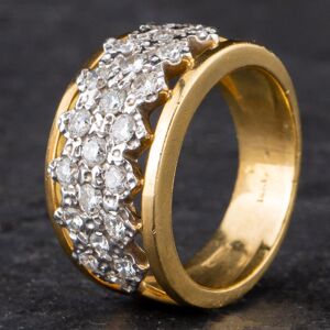 Pre-Owned 18ct Yellow Gold 0.75ct Brilliant Cut Diamond 3 Row Graduated Band Fancy Ring 4312184 Pre-Owned 18ct Yellow Gold 0.75ct Brilliant Cut Diamond 3 Row Graduated Band Fancy Ring 4312184