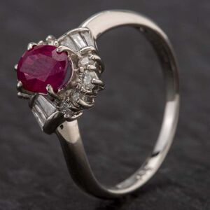 Pre-Owned Platinum Oval 1.05ct Ruby & 0.28ct Diamond Cluster Ring 4335087 Pre-Owned Platinum Oval 1.05ct Ruby & 0.28ct Diamond Cluster Ring 4335087