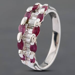 Pre-Owned Platinum 0.73ct Oval Cut Ruby & 0.63ct Baguette Cut Diamond Three Row Dress Ring 43351011 Pre-Owned Platinum 0.73ct Oval Cut Ruby & 0.63ct Baguette Cut Diamond Three Row Dress Ring 43351011