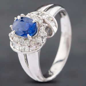 Pre-Owned Platinum 1.31ct Sapphire & 0.52ct Diamond Oval Cluster Ring 43361119 Pre-Owned Platinum 1.31ct Sapphire & 0.52ct Diamond Oval Cluster Ring 43361119