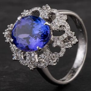 Pre-Owned 18ct White Gold 4.40ct Tanzanite & 0.43ct Diamond Cluster Ring 4341016 Pre-Owned 18ct White Gold 4.40ct Tanzanite & 0.43ct Diamond Cluster Ring 4341016