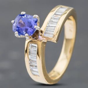 Pre-Owned 14ct Yellow Gold 1.20ct Tanzanite & 0.75ct Baguette Cut Diamond Set Shoulders Twist Dress Ring 43411016 Pre-Owned 14ct Yellow Gold 1.20ct Tanzanite & 0.75ct Baguette Cut Diamond Set Shoulders Twist Dress Ring 43411016