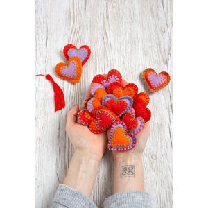 Wool Couture Handful of Hearts Felt Craft Kit Multicolor Wool Couture Handful of Hearts Felt Craft Kit Multicolor