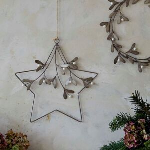 Ivyline Galvanised Star Mistletoe Wreath W31cm Good value for money Excellent quality Can be used as a wreath or candle ring in Silver Silver Ivyline Galvanised Star Mistletoe Wreath W31cm Good value for money Excellent quality Can be used as a wreath or candle ring in Silver Silver