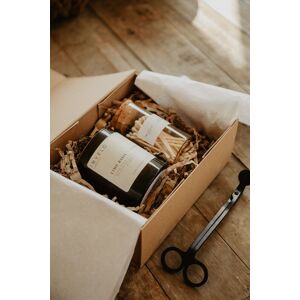 Imvelo Candle Co Essential Gift Box (Oud Wood + Vanilla) in Amber Amber Imvelo Candle Co Essential Gift Box (Oud Wood + Vanilla) in Amber Amber